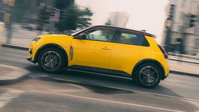2025 Renault 5, side