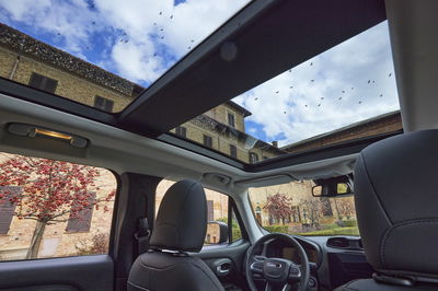 Jeep Renegade e-Hybrid - interior