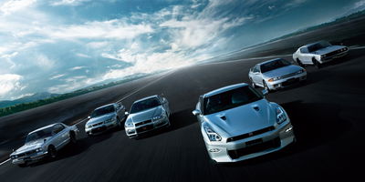 2025MY Nissan GT-R with predecessors