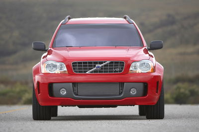 Volvo XC90 PUV - front