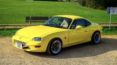 Mazda MX-5 Coupe - front