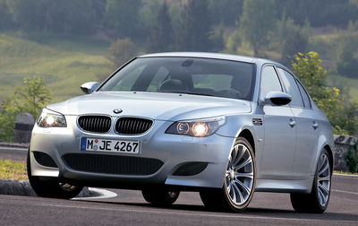 BMW M5 (E60)