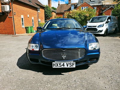 Maserati Quattroporte - front