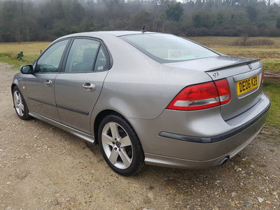 This Tatty 250bhp V6 Saab 9-3 Is Just £1800