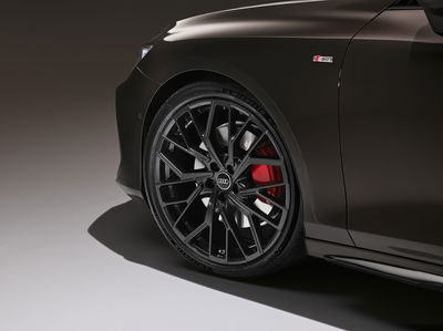 2025 Audi A6 Avant - side detail
