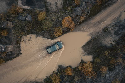Dacia Duster 4x4 - overhead