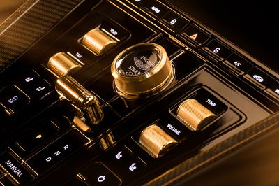Aston Martin DB12 Goldfinger Edition - interior detail