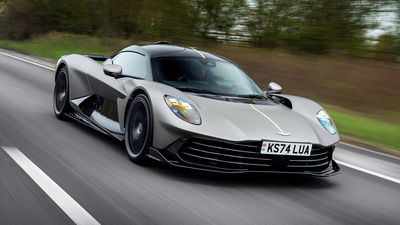 Aston Martin Valhalla - front