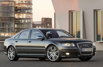 Audi S8 (D3)