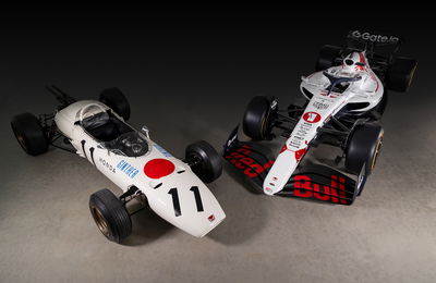 Honda RA272 with 2025 Red Bull Japanese GP car