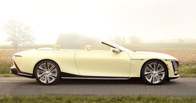 Cadillac Sollei concept - side