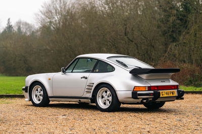 Porsche 911 Turbo LE - rear