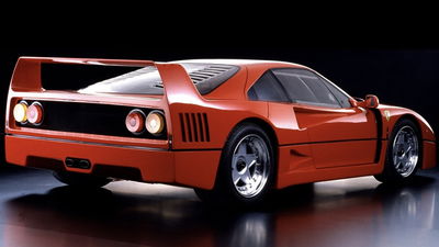 Ferrari F40 - rear