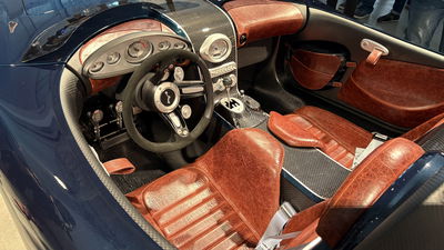AM Rina - interior