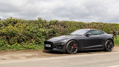 2024 Jaguar F-Type R, front 3/4, static