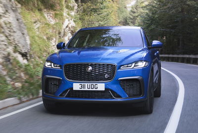 Jaguar F-Pace SVR