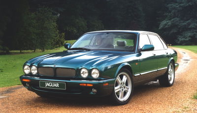 X308 Jaguar XJR