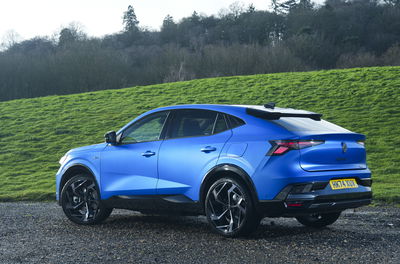 Renault Rafale PHEV - rear