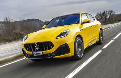 Maserati Grecale Trofeo - front, driving