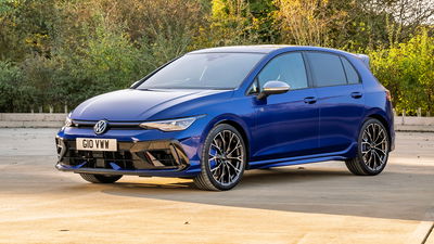 Mk8.5 VW Golf R, front 3/4