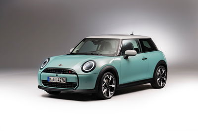 2024 Mini Cooper S - front