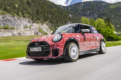 Mini JCW Pro - front