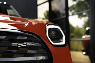 Mini Countryman SE - front detail