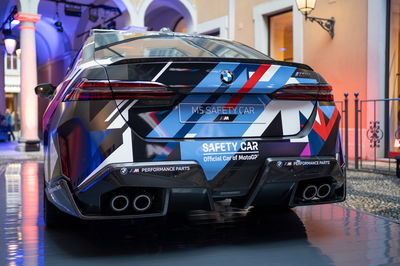 BMW M5 MotoGP safety car - rear
