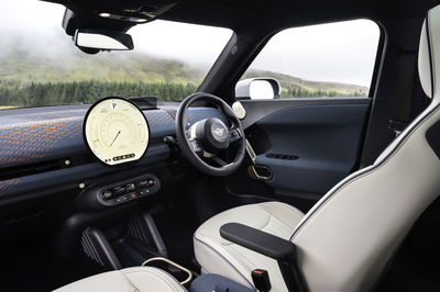 Mini Aceman SE - interior