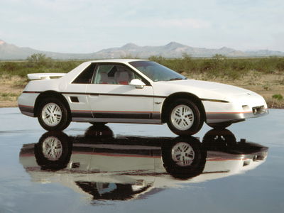 10 Reasonably Cheap Cars With Pop-Up Headlights