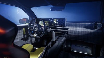 Renault 5 Turbo 3E - interior