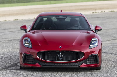 Maserati GranTurismo Trofeo - front