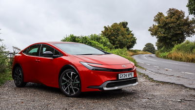 2024 Toyota Prius, front 3/4