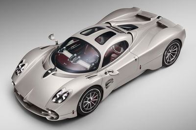 Pagani Utopia - front