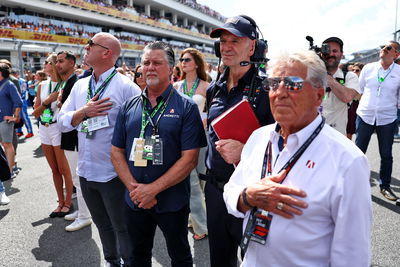 Dan Towriss, Michael Andretti, Adrian Newey, and Mario Andretti | © XPB Images