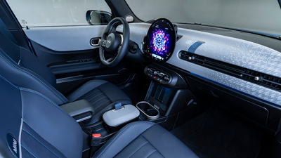 2024 Mini Cooper 5 Door, interior