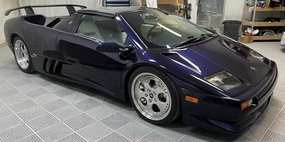 John Cena's Lamborghini Diablo replica